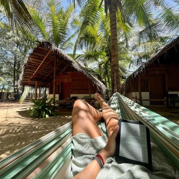 Sand Dune Beach Hotel & Surf Camp, ξενοδοχείο σε Arugam Bay