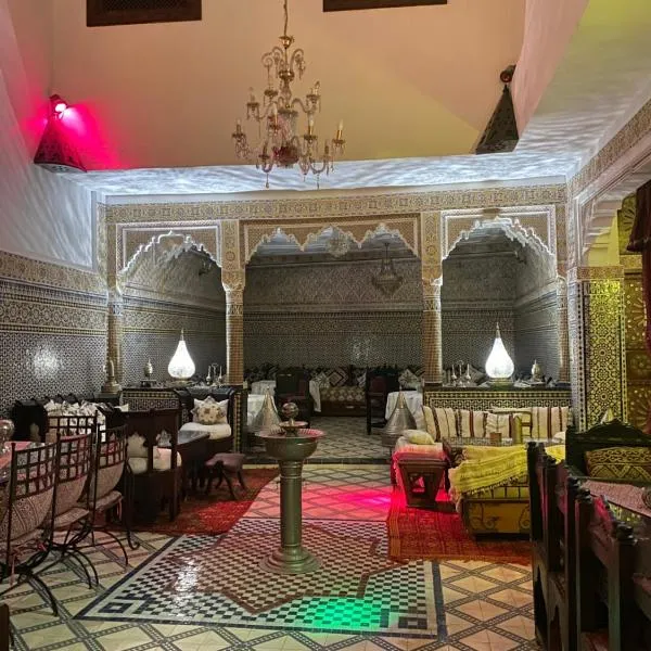 Riad Lahboul, hotel v destinaci Meknes