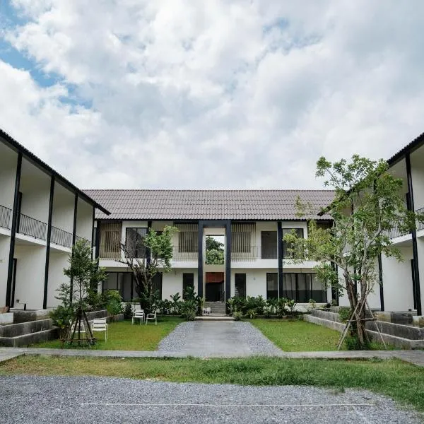 Shanti-Retreat Hotel, hotel a Pua