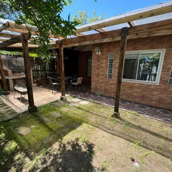 Casa equipada en sector zapallar, hotell sihtkohas Curicó