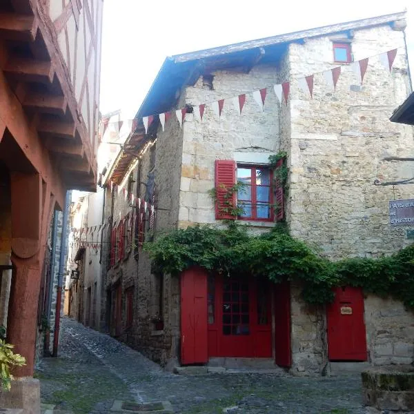 Le logis d'Hestia, Hotel in Billom
