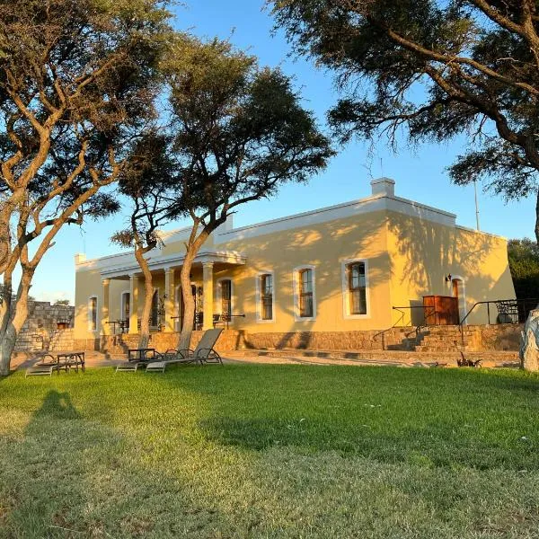 Hohewarte Guestfarm, hotel en Windhoek