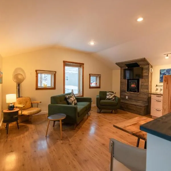 Located in Downtown Whitehorse - Treehouse, Hotel in Whitehorse