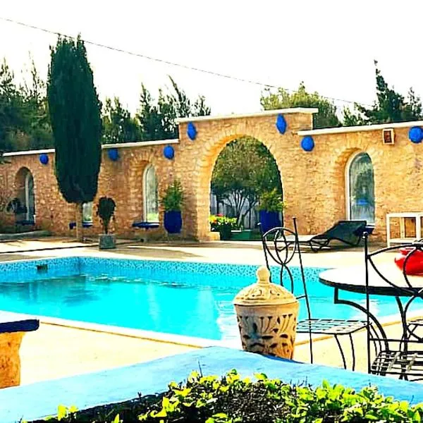 Luxury Villa 4500m 4 Bedroom with Big Private Pool, hotel in Essaouira