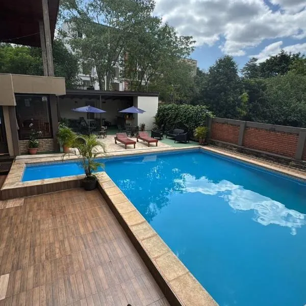 La Familia Hotel, Hotel in Puerto Iguazú