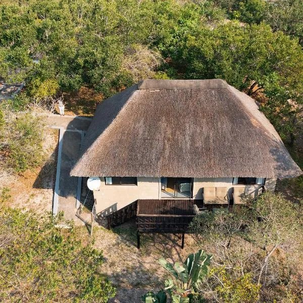 Lunamanzi Lodge, hotel in Manguzi