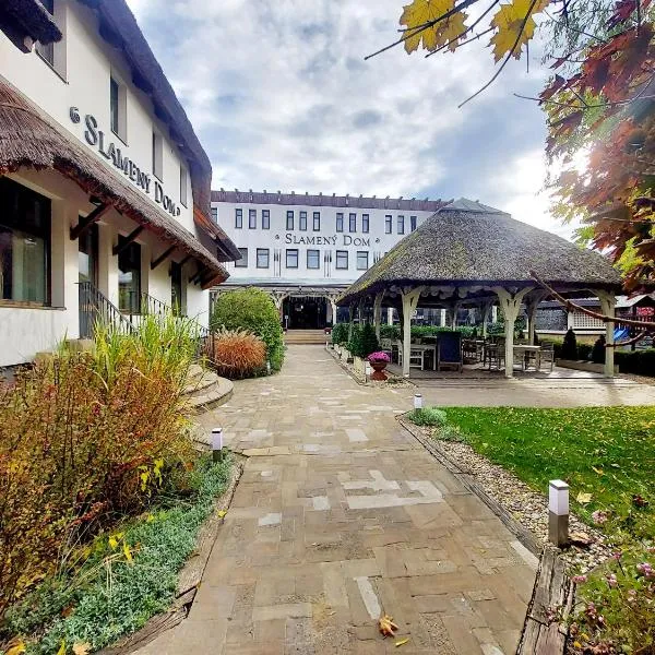 Hotel Slamený Dom & SPA, hotel in Košice