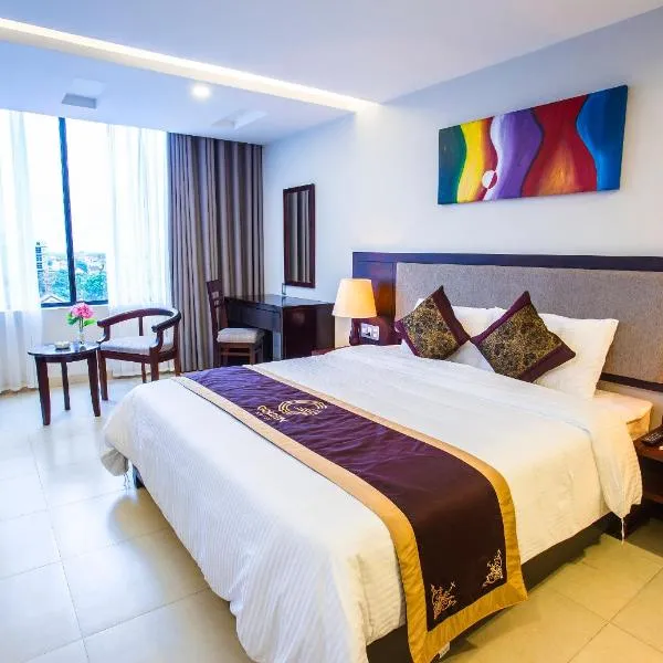 Golden Quang Tri Hotel, отель в городе Ðông Hà