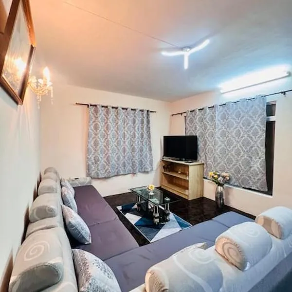 Cozy 4 bedroom apartment in Plaine Magnien, khách sạn ở Plaine Magnien