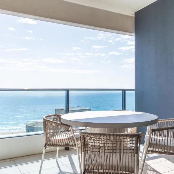 Broadbeach Luxury Ocean View Apartment - Oracle Tower 1 - 1Bed 1Study 1Bath 1Car, hotel in Broadbeach