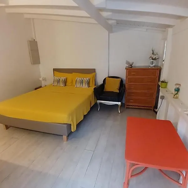 Chez Anne - Grand Caz, hotel en Marigot