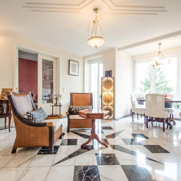 3 bedroom 2 bathroom Art Deco flat in Basel City, Basilea