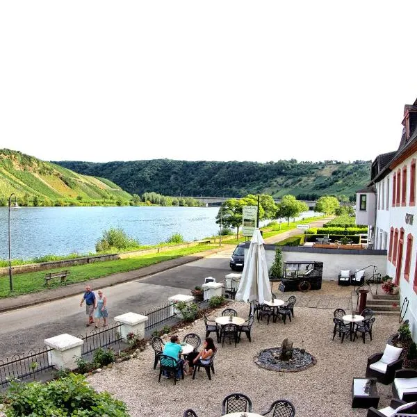 Hotel- Weingut- Moselloreley, hotel i Piesport