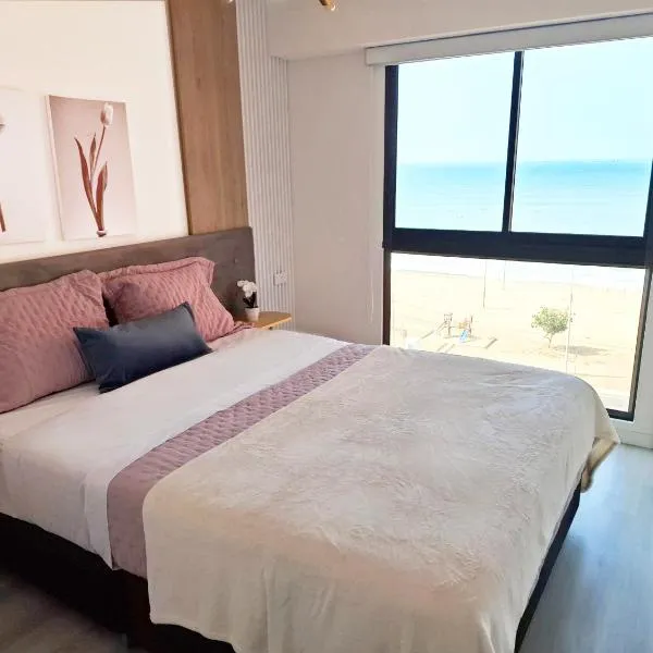 Suite de Lujo Frente al Mar Full amoblada, hotel in Lima