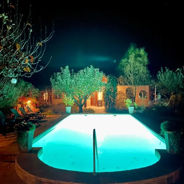 Patrimonium Wellness Apartments, hotel v destinaci Tiszaszentimre