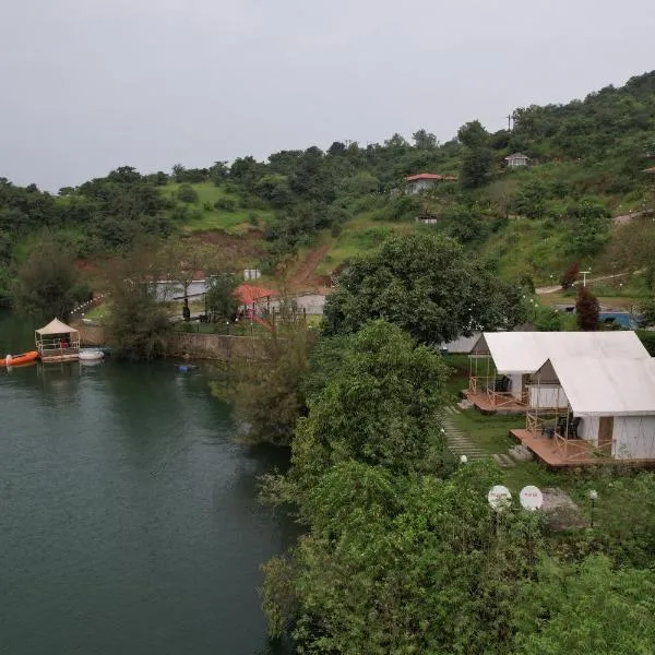 Kalani Farms、ロナバラのホテル