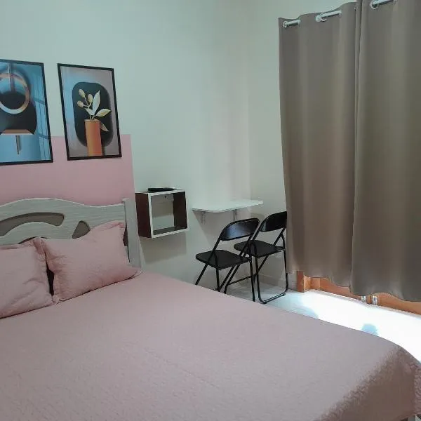 Quarto suíte，位于瓜拉图巴的酒店