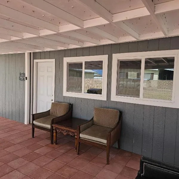 Sun Cabin #3 Pahrump, hotel in Pahrump