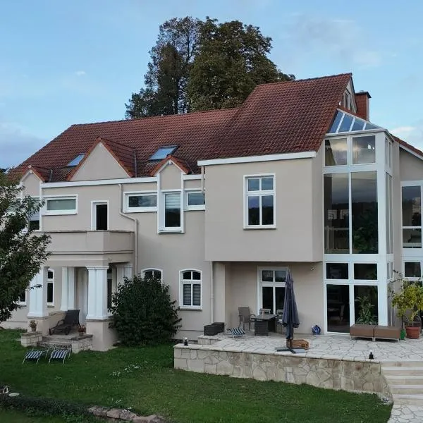 Villa Kayser, Hotel in Freyburg (Unstrut)