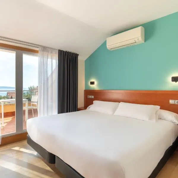 Hotel Playa Langosteira by Adeloló, ξενοδοχείο σε Finisterre