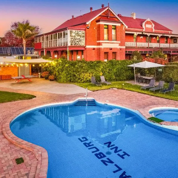 Alzburg Resort, ξενοδοχείο σε Mansfield