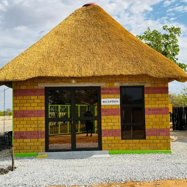 Endambo Hides Lodge, hotel a Amakange