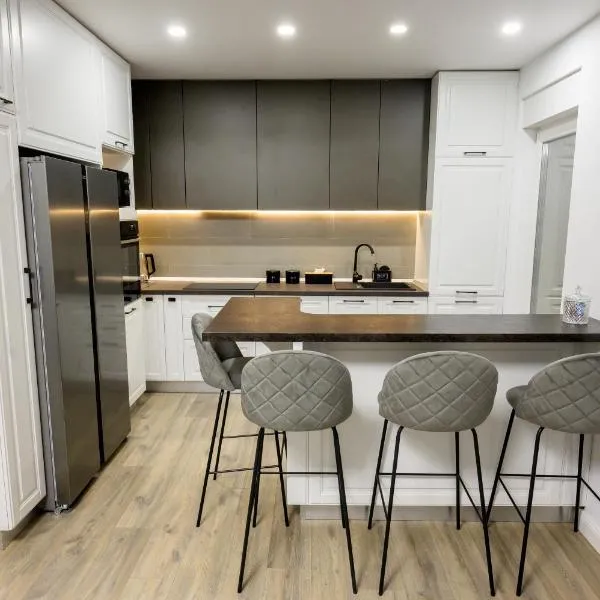 MAU Luxury Apartaments, Hotel in Suceava