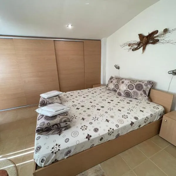 Семеен хотел Плаза, hotel sa Ruse