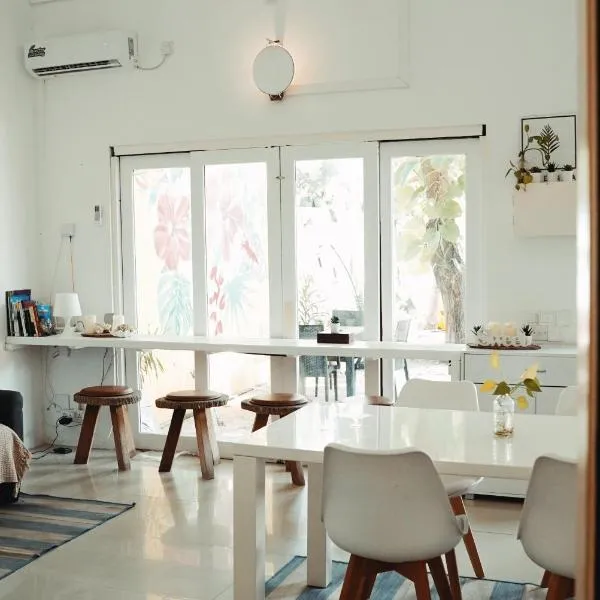 Beautiful private 2 bedroom villa - Hale Noa, hotell Male City's