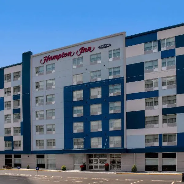 Hampton Inn By Hilton Winnipeg Downtown, hotel in Winnipeg