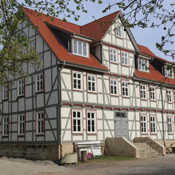 Landgasthof König von Preußen, hotel v destinaci Helsa