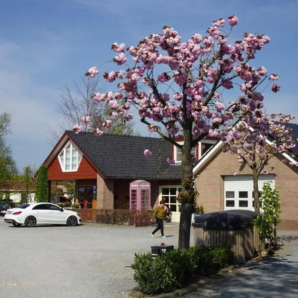 Campingpark de Linie, hotel a Opheusden