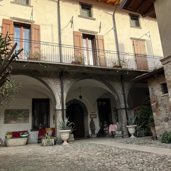 B&B Al Caseificio, hótel í Barghe