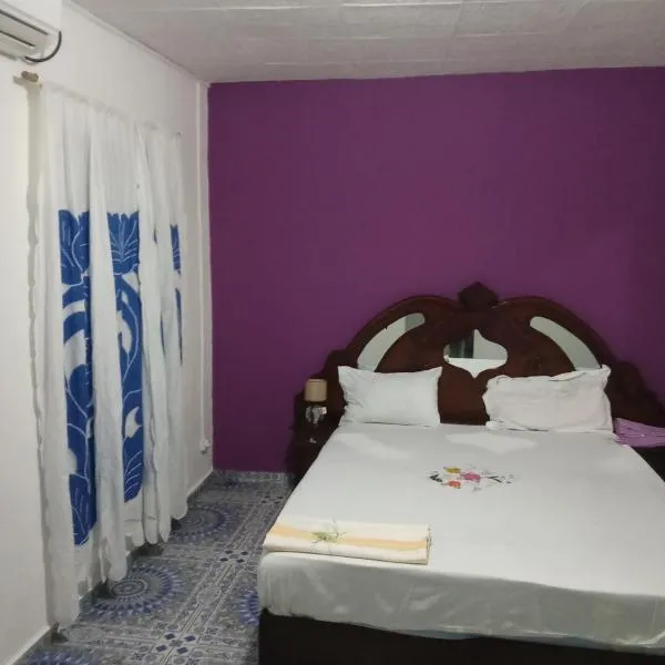 Le Jasmin 2, Hotel in Mamoudzou