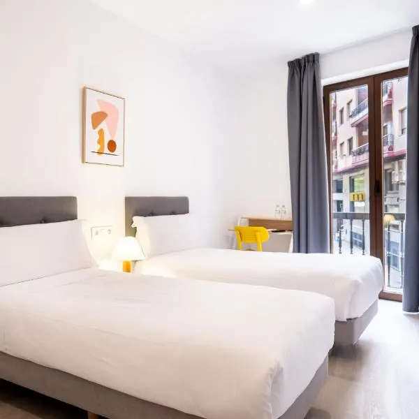 Hotel Gran Vía by gaiarooms – hotel w Salamance
