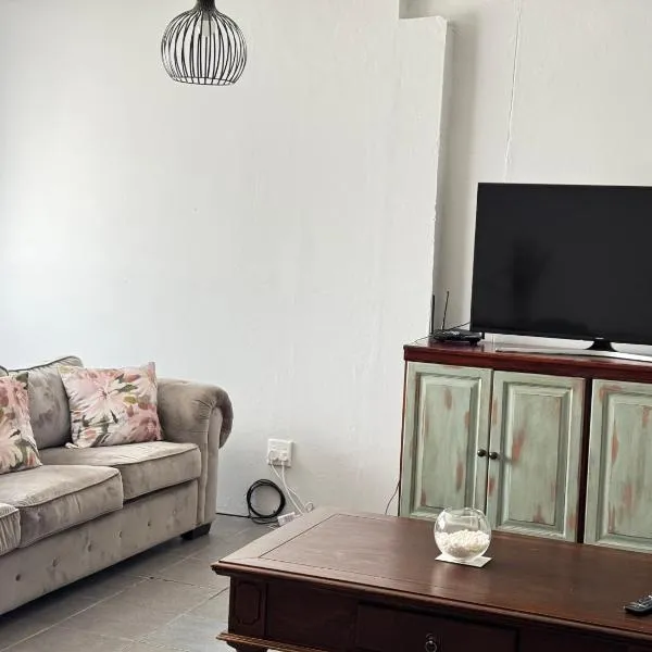 Ameib Nest, hotel in Windhoek