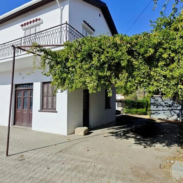 Limnitis Traditional House, hotel in Yeşilırmak