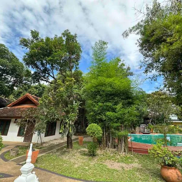Mango Tree Resort, hotel in Chiang Mai
