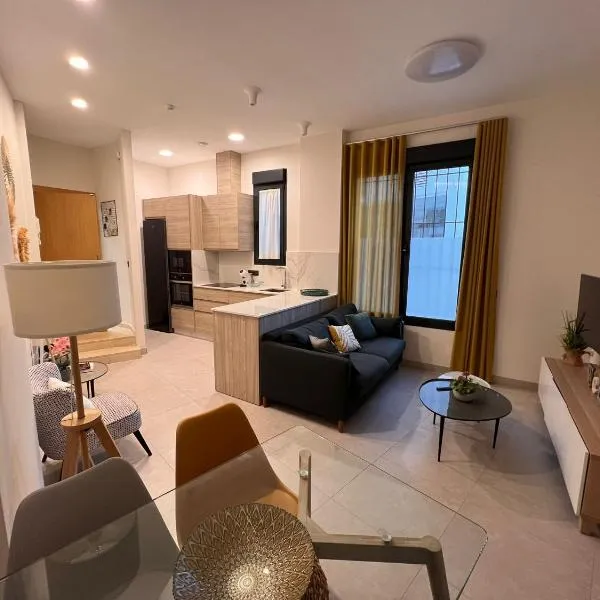 Apartamentos Granada 76, Hotel in Nerja