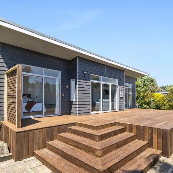 Sea you on Leo, hotel v destinaci Waihi Beach