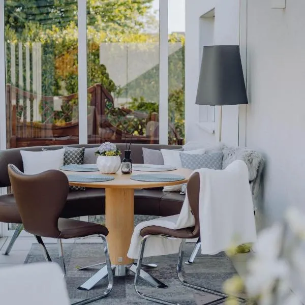 Pension Sterntaler, hôtel à Rheinhausen