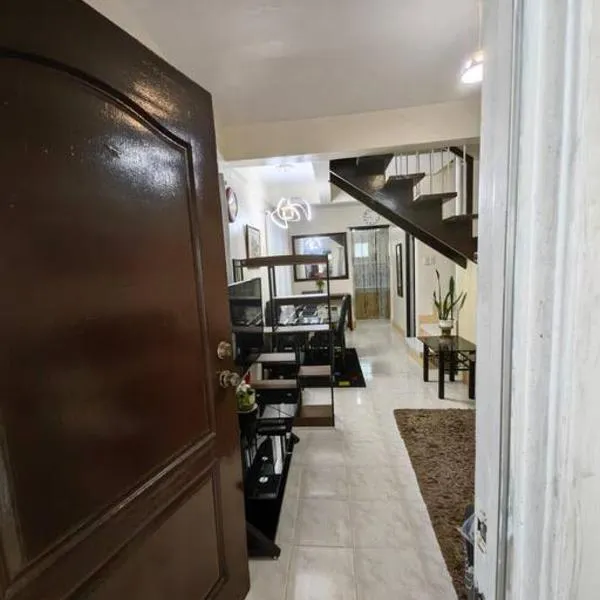 Cozy Townhouse own parking Wi-Fi, hôtel à Baguio