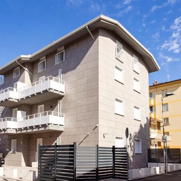 Apho Apartment Hotel、リミニのホテル