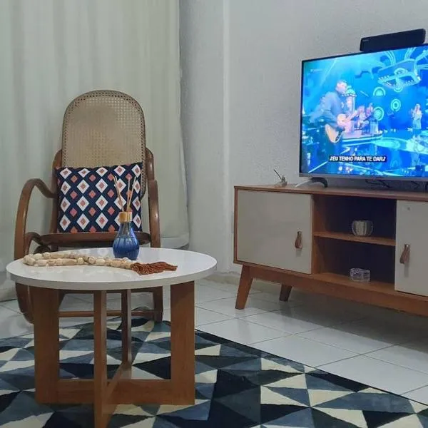 Apartamento quarto e sala na Pituba a 700m da praia, hotel em Salvador
