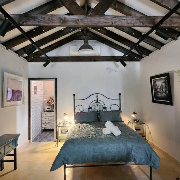 Stylish Gallery Sleep 4 , Near Parramatta CBD, ξενοδοχείο στο Σίδνεϊ