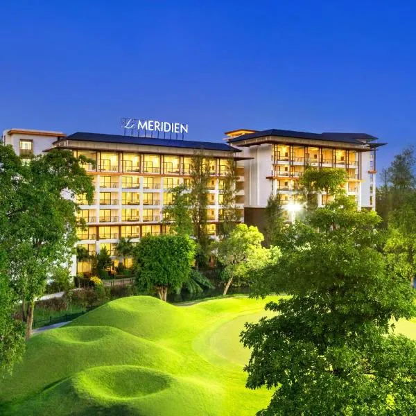 Le Meridien Suvarnabhumi, Bangkok Golf Resort and Spa, hôtel à Lat Krabang