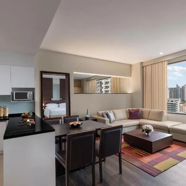 Marriott Executive Apartments - Sukhumvit Park, Bangkok, hotel in Bangkok