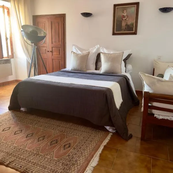 Location de vacances, 3 chambres, Canari, hotel v destinaci Canari