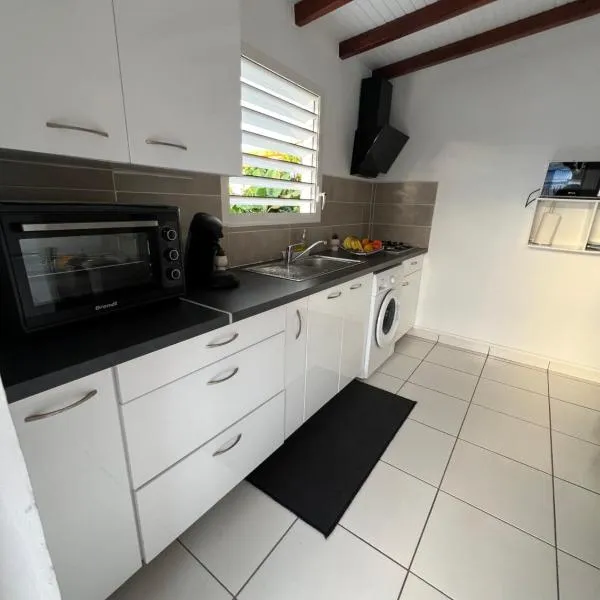 L’Eucalyptus, hotel in Sainte-Rose