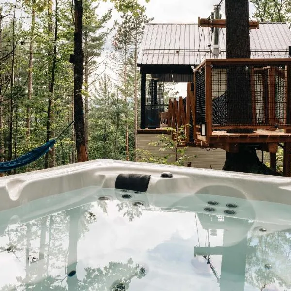 Chalet Nido - SPA Fire pit & suspension bridge, hotel en Sainte Béatrix